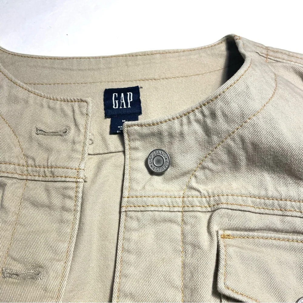 Gap, jean jacket, tan women’s medium - Picture 4 of 13